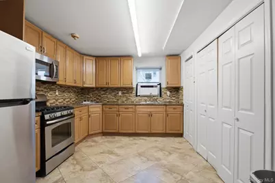 252 Saddle River Road, Monsey, NY 10952 - Photo 31
