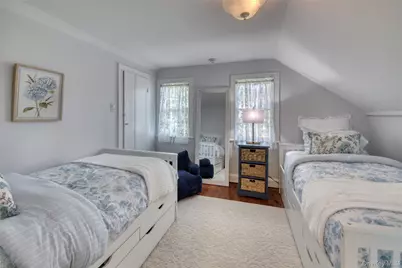 8440 Main Road, East Marion, NY 11939 - Photo 13