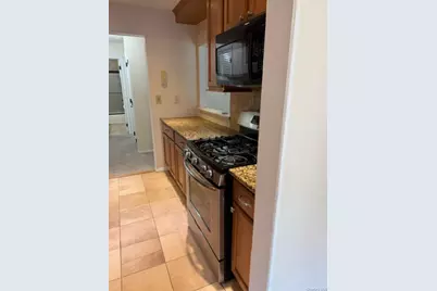 301 Town Hill Road, Nanuet, NY 10954 - Photo 15
