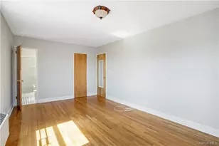 730 Pelham Rd, New Rochelle, NY 10805 - Photo 11
