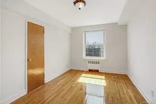 730 Pelham Rd, New Rochelle, NY 10805 - Photo 15