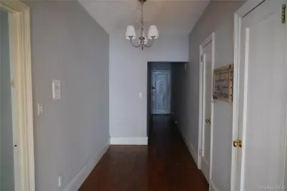 50-05 43 Ave #1L, Woodside, NY 11377 - Photo 11