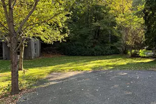 418 Christian Herald Rd, Valley Cottage, NY 10989 - Photo 15