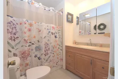12 Acorn Street, Ronkonkoma, NY 11779 - Photo 11