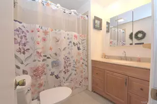 12 Acorn St, Ronkonkoma, NY 11779 - Photo 11