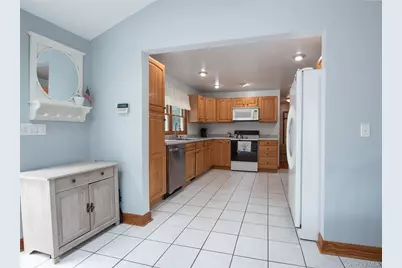 8 Stanley Street, Poughkeepsie, NY 12603 - Photo 7