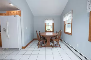 8 Stanley St, Poughkeepsie, NY 12603 - Photo 5