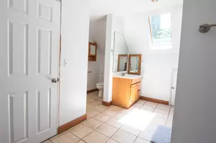 8 Stanley St, Poughkeepsie, NY 12603 - Photo 15