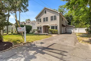 10 Clifton Pl, Port Jefferson, NY 11776 - Photo 3
