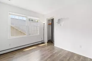 10 Clifton Pl, Port Jefferson, NY 11776 - Photo 25