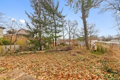 310 W 263rd Street, Bronx, NY 10471 - Photo 21