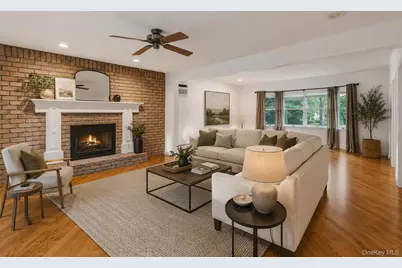8 Julia Circle, East Setauket, NY 11733 - Photo 7