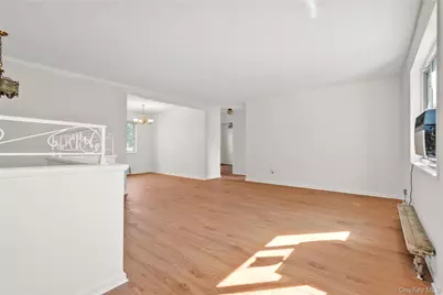 224-01 Hillside Avenue #Upper, Queens Village, NY 11427 - Photo 5