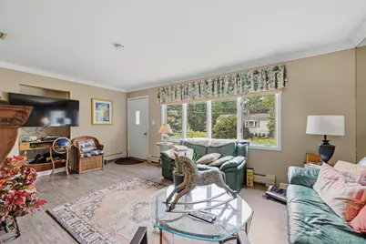 11 Louise Drive, West Nyack, NY 10994 - Photo 3