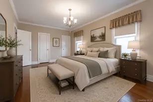 942 Greenfield Rd, Woodmere, NY 11598 - Photo 17