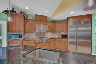 15 Stillwater Rd, Saint James, NY 11780 - Photo 13