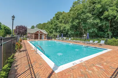 22 Gianna Court, Southampton, NY 11968 - Photo 13