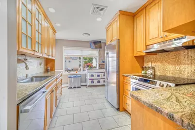3784 Carrel Boulevard, Oceanside, NY 11572 - Photo 7