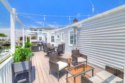 3784 Carrel Boulevard, Oceanside, NY 11572 - Photo 9
