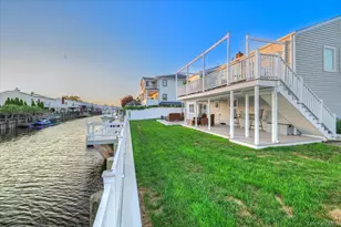 3784 Carrel Blvd, Oceanside, NY 11572 - Photo 25