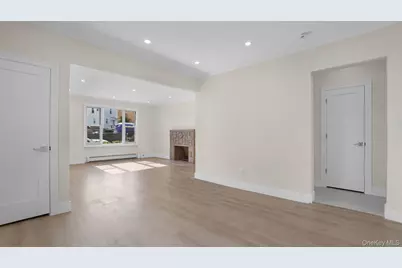 2716 Gunther Avenue, Bronx, NY 10469 - Photo 13