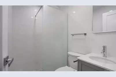2716 Gunther Avenue, Bronx, NY 10469 - Photo 25