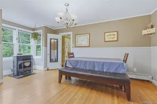 28 Railroad Ave, Saugerties, NY 12477 - Photo 9