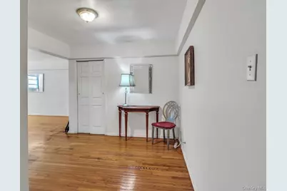 118-60 Metropolitan Avenue #1A, Kew Gardens, NY 11415 - Photo 7
