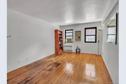 118-60 Metropolitan Avenue #1A, Kew Gardens, NY 11415 - Photo 5