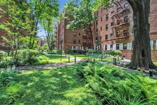 118-60 Metropolitan Ave, Kew Gardens, NY 11415 - Photo 1