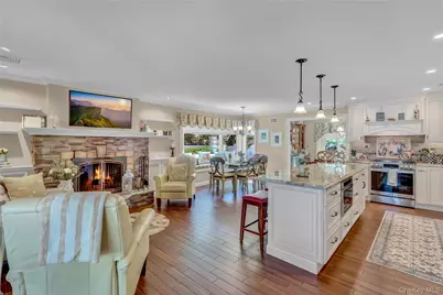 9 Ernest Court, Kings Park, NY 11754 - Photo 11
