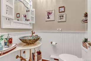 9 Ernest Ct, Kings Park, NY 11754 - Photo 17