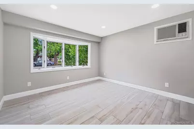 1440 Lombardy Boulevard, Bay Shore, NY 11706 - Photo 5