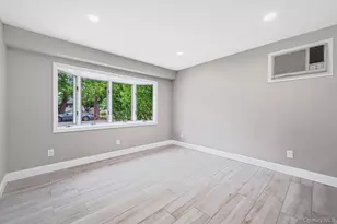 1440 Lombardy Blvd, Bay Shore, NY 11706 - Photo 5