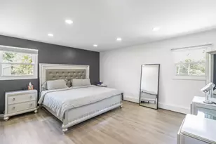 40 Peppermint Rd, Commack, NY 11725 - Photo 15