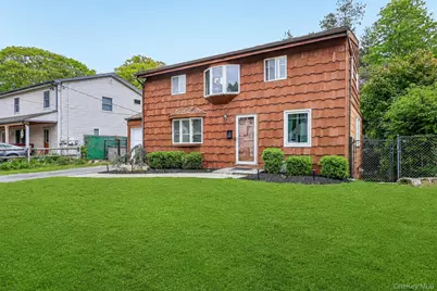 18 Miller Terrace, White Plains, NY 10607 - Photo 1