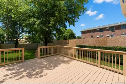 325 Newman Avenue, Bronx, NY 10473 - Photo 39