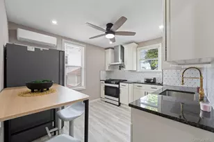 325 Newman Ave, Bronx, NY 10473 - Photo 5