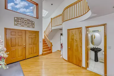 5 Zeck Court, Suffern, NY 10901 - Photo 9