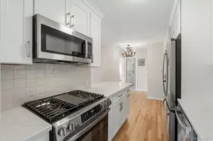665 Pelham Rd, New Rochelle, NY 10805 - Photo 7