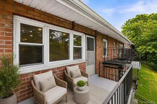 665 Pelham Rd, New Rochelle, NY 10805 - Photo 23