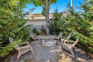 11 Irving Pl, Islip Terrace, NY 11752 - Photo 23
