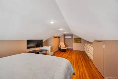 11 Irving Place, Islip Terrace, NY 11752 - Photo 13