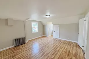 114-42 204th St, Saint Albans, NY 11412 - Photo 25