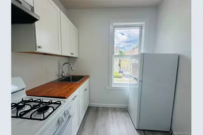 86.5 Garden Street #3, Poughkeepsie, NY 12601 - Photo 3