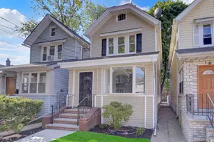 96-16 91st Dr, Woodhaven, NY 11421 - Photo 3