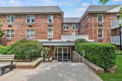 40 Daley Place #40-227, Lynbrook, NY 11563 - Photo 15