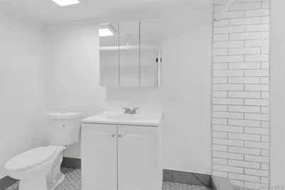 40 Amackassin Terrace, Yonkers, NY 10703 - Photo 23
