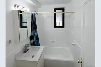 1651 Metropolitan Avenue #MB, Bronx, NY 10462 - Photo 9