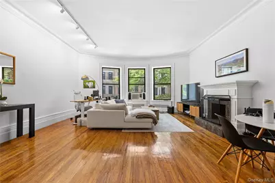 311 W 78th Street, New York, NY 10024 - Photo 5